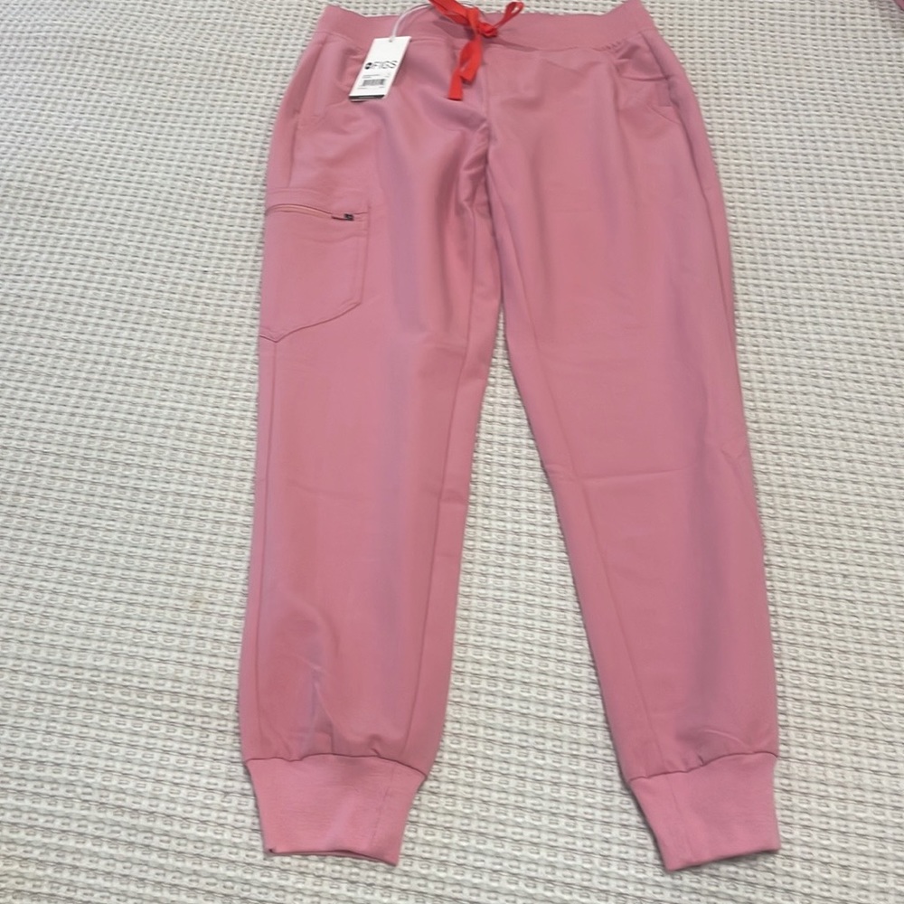 NWT SM Zamora Chalk Pink Joggers